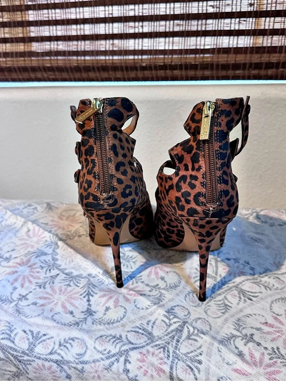 Jessica Simpson Canye Leopard Print Pointed-Toe Heels nwot